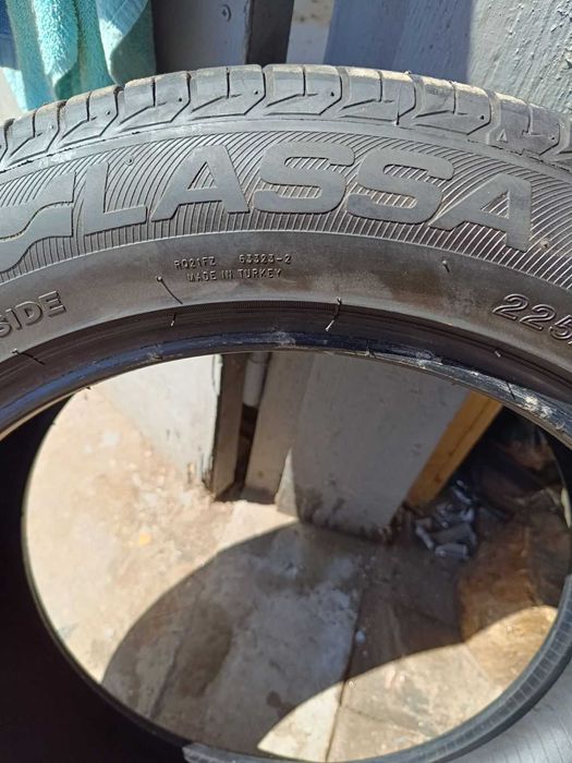 Продам літню гуму