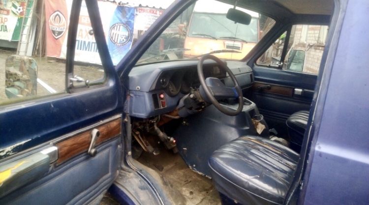 Продам 1992 Dodge RAM B250 «Cargo Van»
