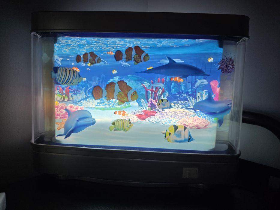 Akwarium lampka  Led, Rybki pływające