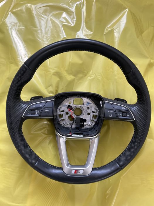 Audi q5 80a podgrzewana kierownica s-line