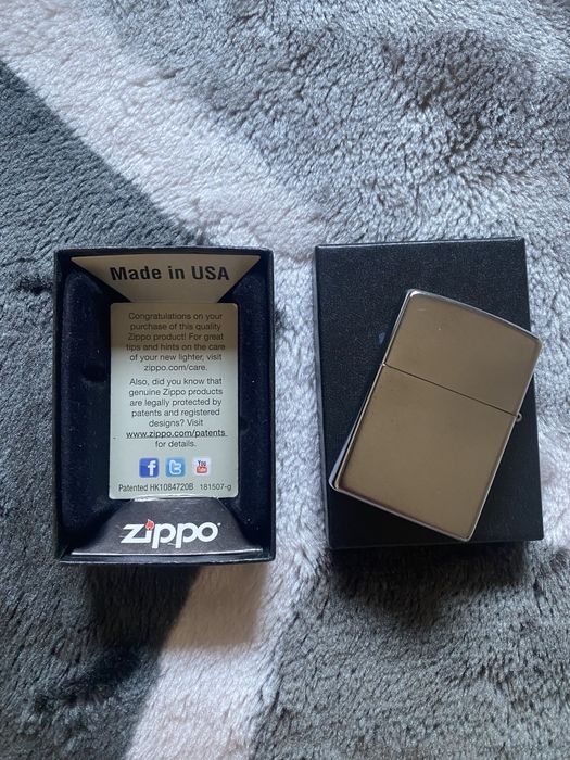 Isqueiro zippo novo
