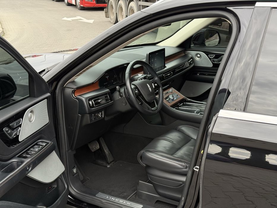Lincoln Aviator 2020 VIN 5LM5J7XC6LGL22593 фото оголошення 4 з 24