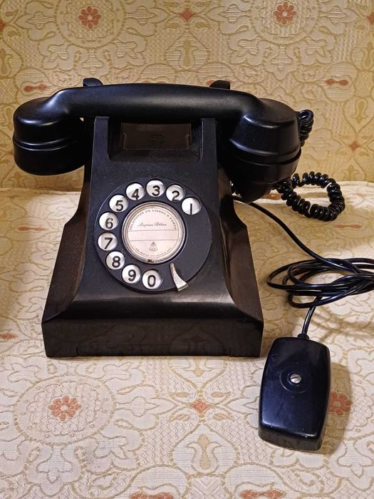 Telefone antigo analógico