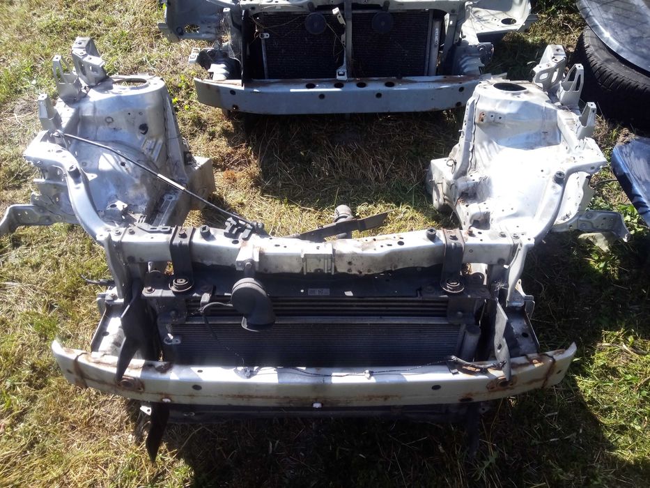 toyota verso 09-15 DIESEL 2,0 2,2 przodek chłodnice belka komplet