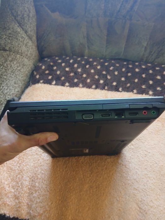 Ноутбук Lenovo sl510 невключається.