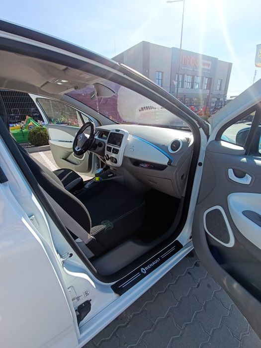 Продам Renault Zoe