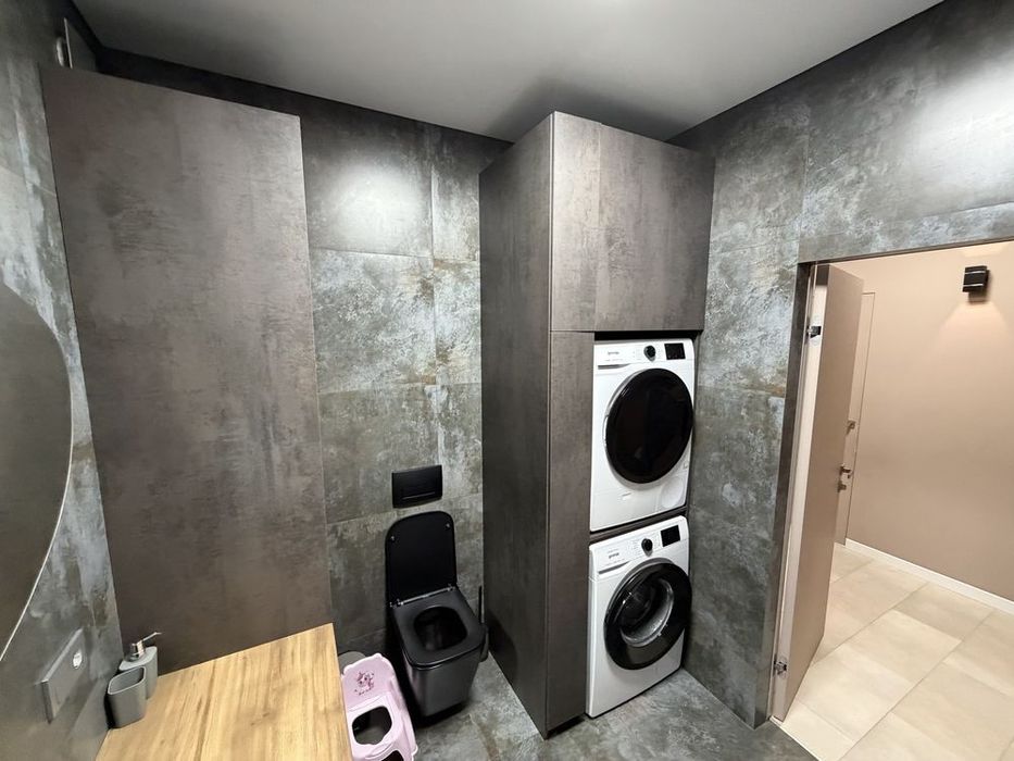 р Будинок 2024 року з басейном, каміном і гаражем на 2 авто + торг !!!