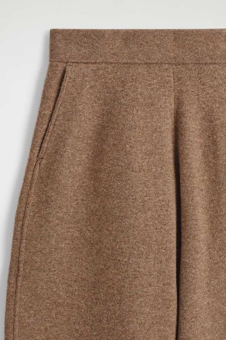 Вовняні штани COS Merino Wool Barrel-Leg (Brown Melange) — Розпродаж!