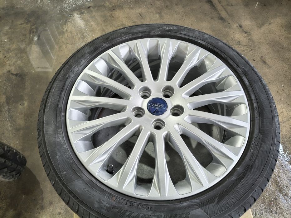 4 Jantes Ford 5x108 + 4 Pneus