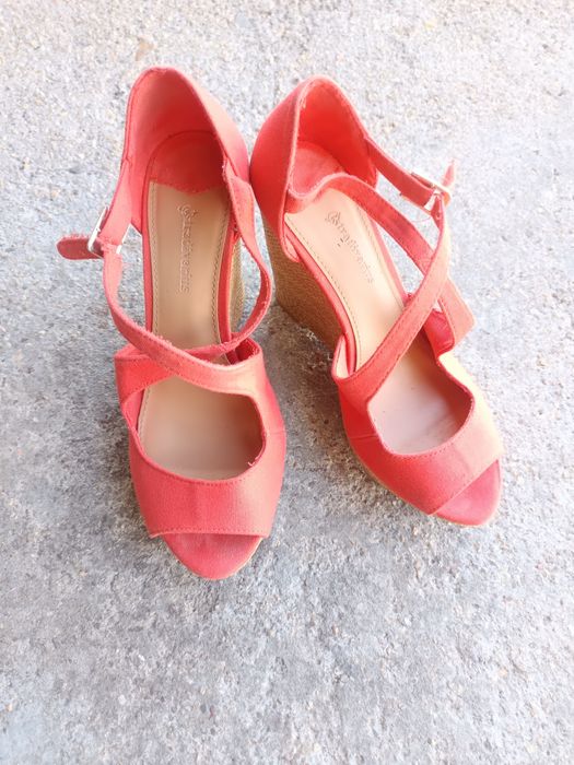 Sapatos/sandália de salto elegantes * Pull and Bean & Stradivarius