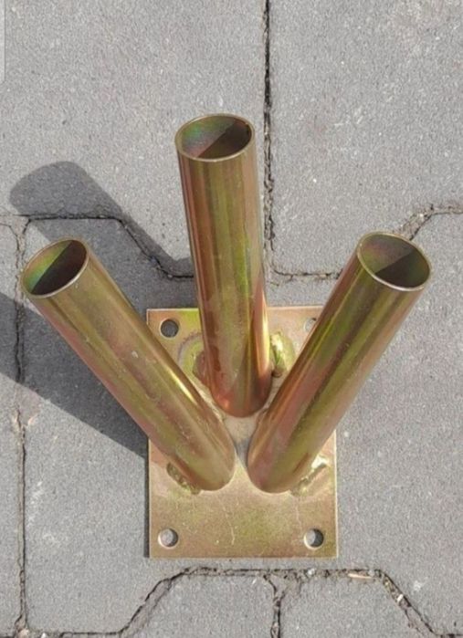 Flagowy uchwyt Metalowy, uchwyt do flagi, na 3 flagi. NOWY.