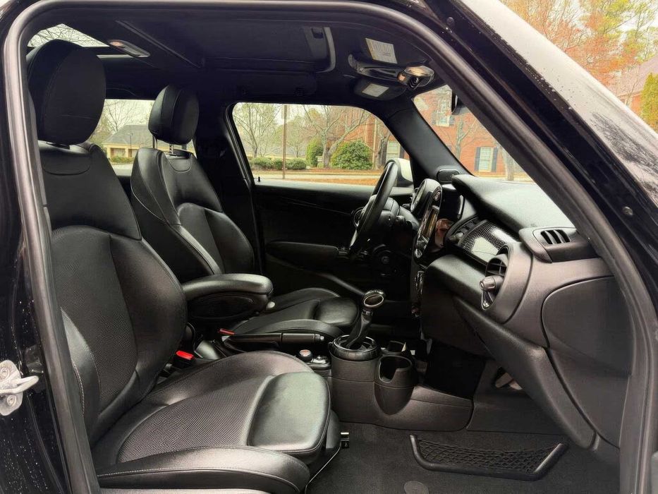 Mini Cooper S 4door      2017