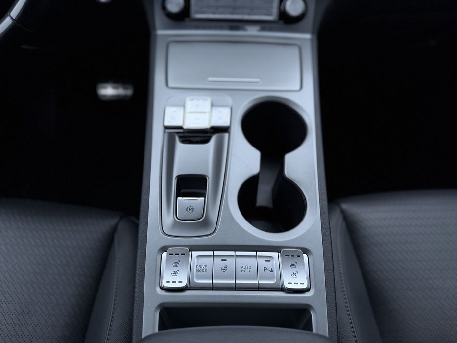 Hyundai Kona Electric 2020р.в, рест,  в комплектації Top+. 64 кВт