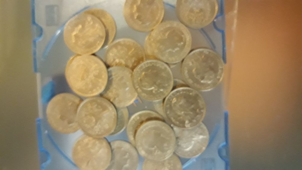 Moedas de 1.00 escudo belas