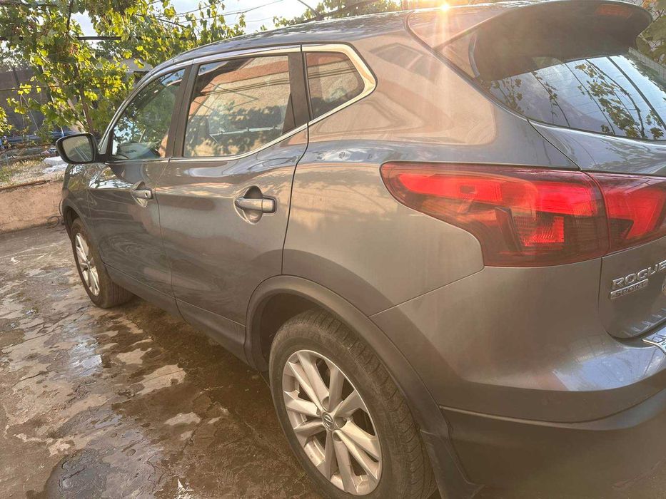 Nissan Rogue Sport 2018 VIN JN1BJ1CP4JW196322 фото оголошення 5 з 18