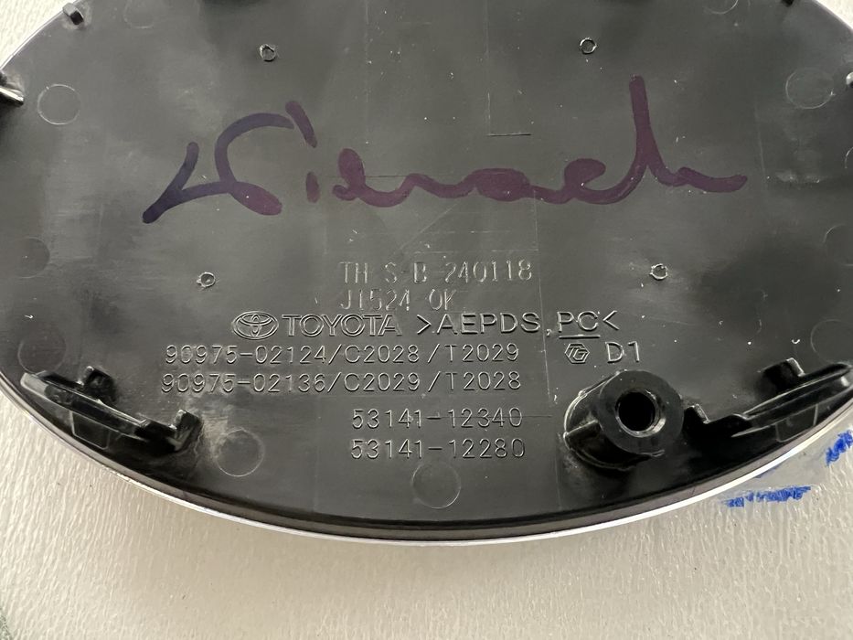 Znaczek emblemat Corolla E21 XII Zagórów • OLX.pl