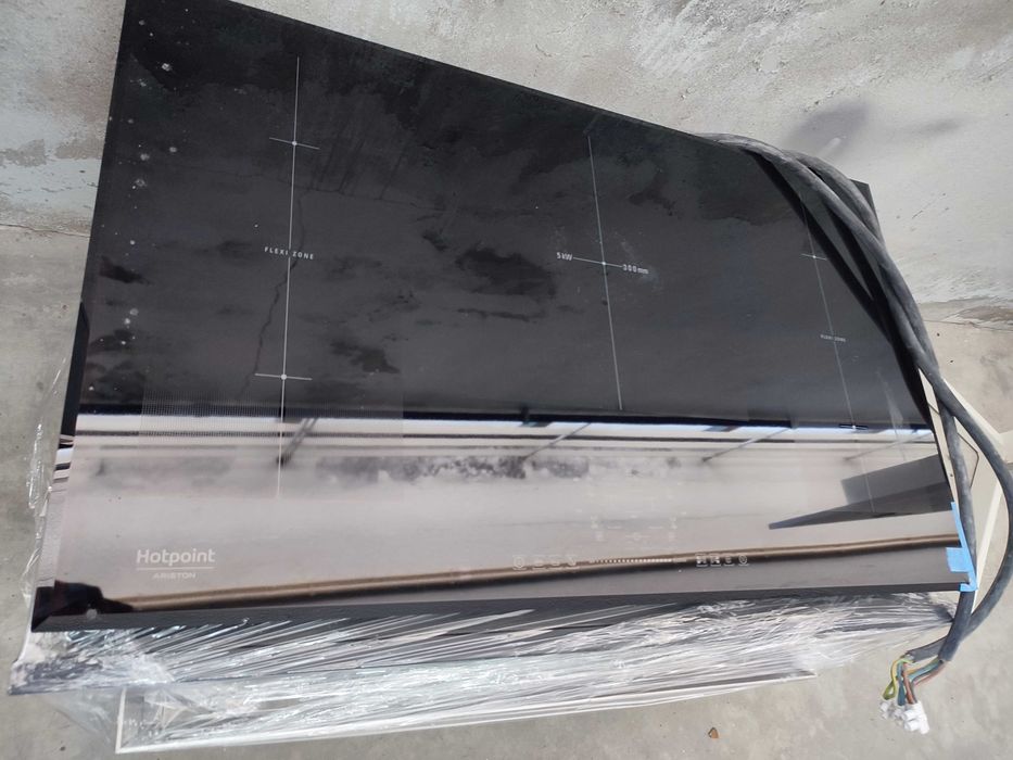 Placa de indução Hotpoint Ariston KIF 952 BXLD B