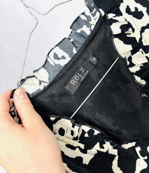 Sukienka Czarna Print M