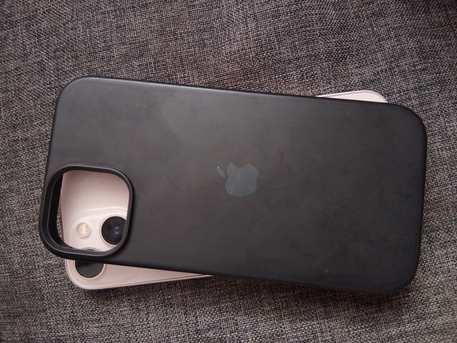 iPhone 13, чехол в подарок