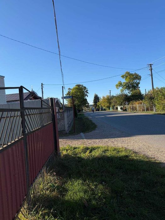 Будинок із земельною ділянкою 10 соток — Молодків