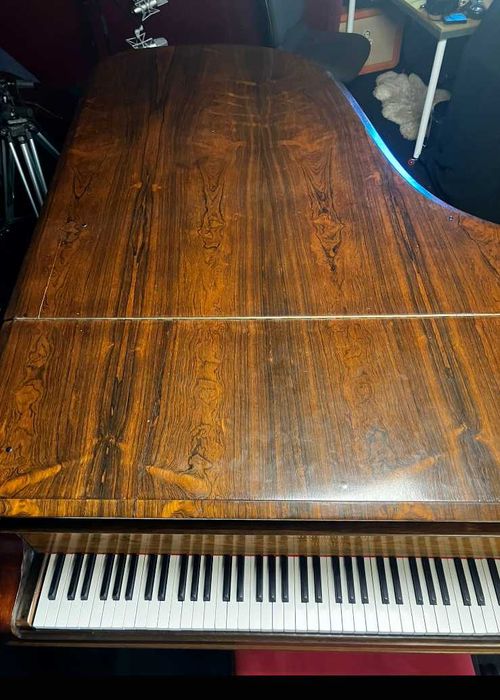 RESEEVADO Steinway & Sons B 211cm em Pau Santo