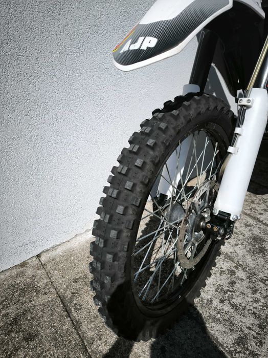 AJP PR4 Enduro 125 — 2021