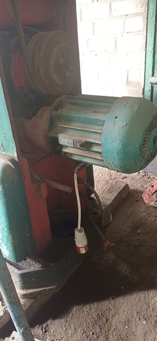 Продам горизонтальный фрезерный станок 6п80г