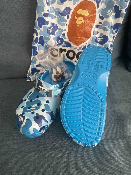 Sprzedam Crocs bape blue Nowe 42/43
