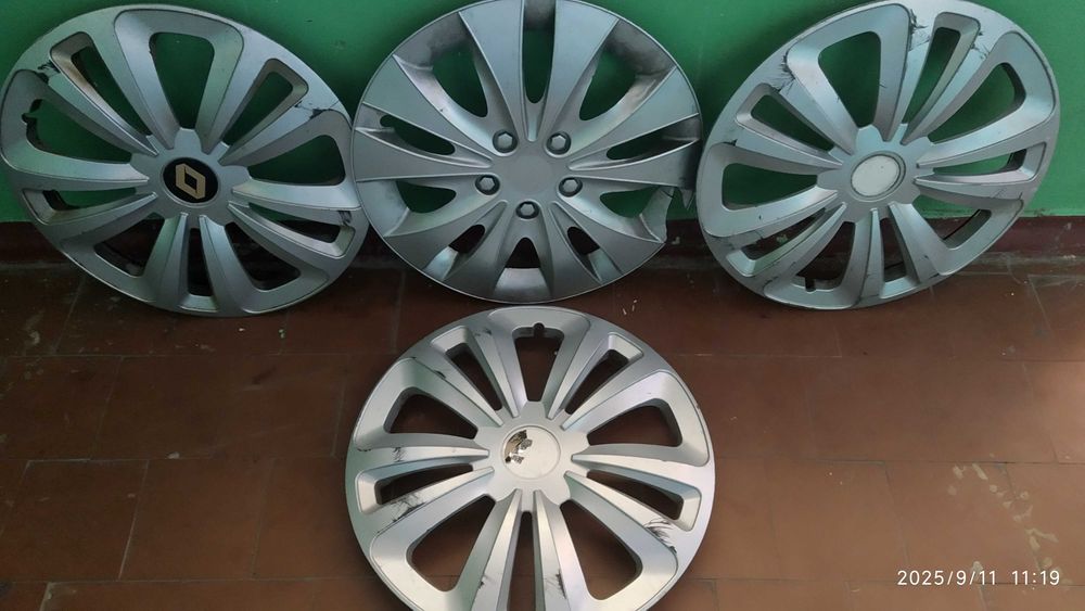 Колпаки  автомобильные  R13