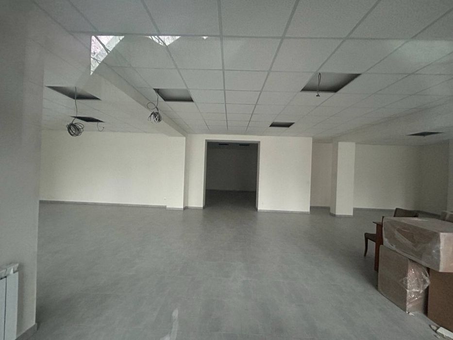 Оренда приміщення біля зупинки Пивзавод