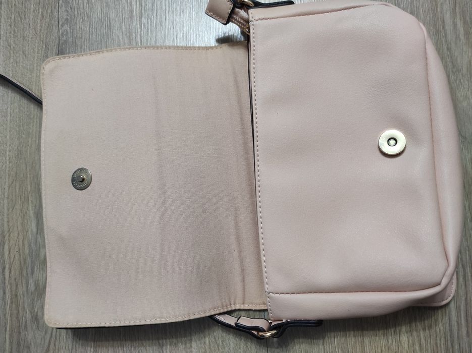 Torebka listonoszka pudrowy róż