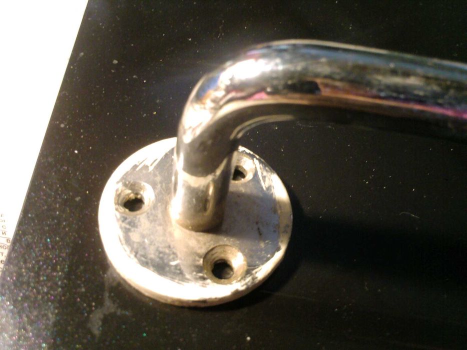 Дверь для выхода на балкон с коробкой, дерево,70х220 см, б/у