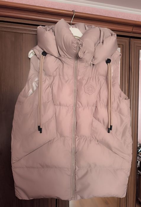 Продам модну жилетку New Color, Туреччина