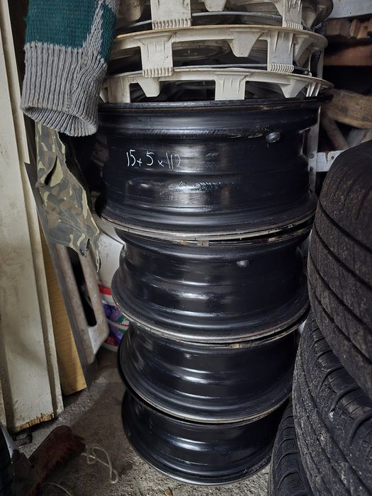 Продам диски штамповка 15 (5×112)