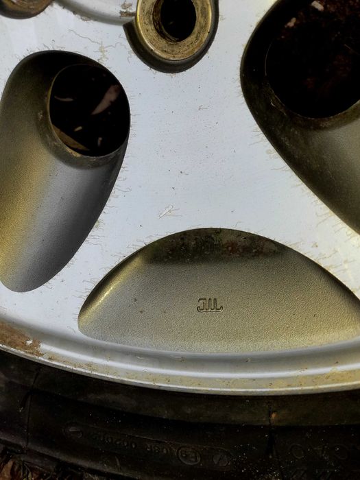 Quatro Pneus FEDIMA para PAJERO e JANTES