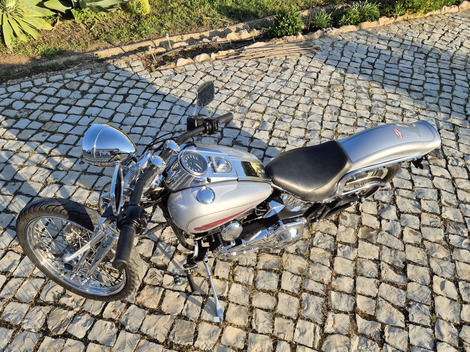 Harley-Davidson Softail Springer FXSTS EVO