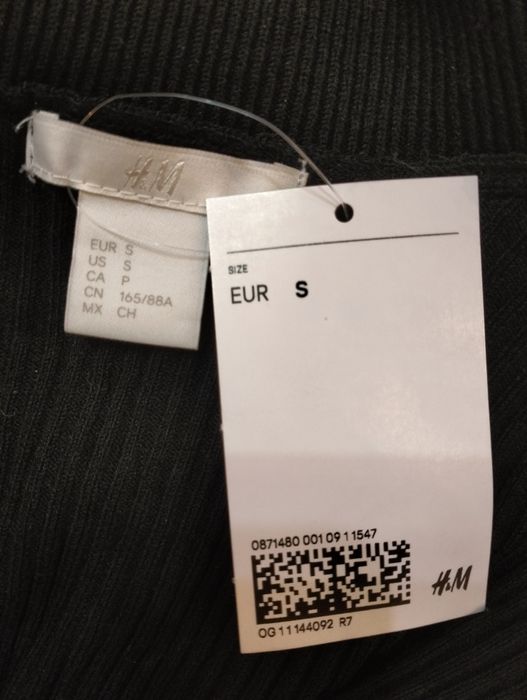 Плаття нове Н&М.