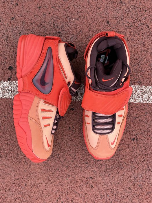 Оригінал! Кросівки AMBUSH x Nike Air Adjust Force  DM8465-800