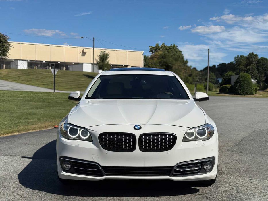 BMW 5 Series 535i      2016
