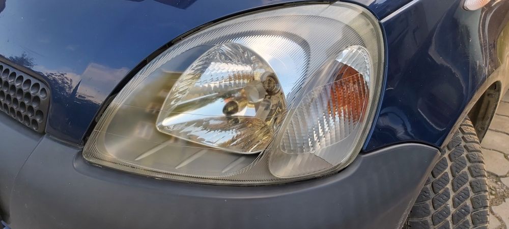 Regeneracja lamp samochodowych z plastiku plus poliwenglan na gorąco