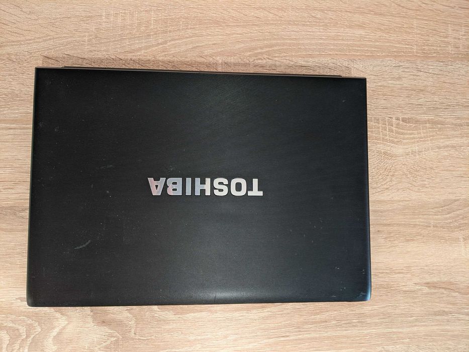 Ноут шустрый Toshiba R940 14"  i7 / 8gb / ssd 240 / radeon