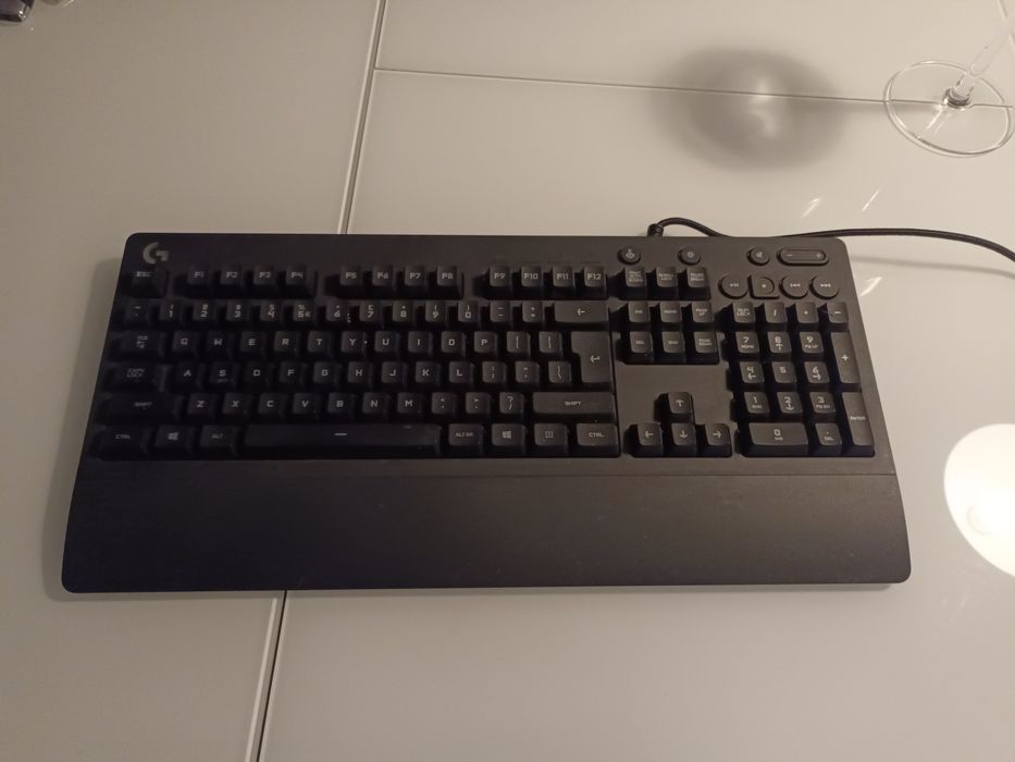 Klawiatura logitech