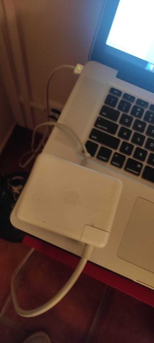 Macbook Pro 15" 2012 12gbRam Proc i7 2.3 4core + Adapt Kanex thun-usb