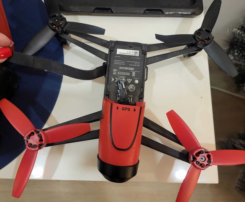 Drone Parrot nunca usado