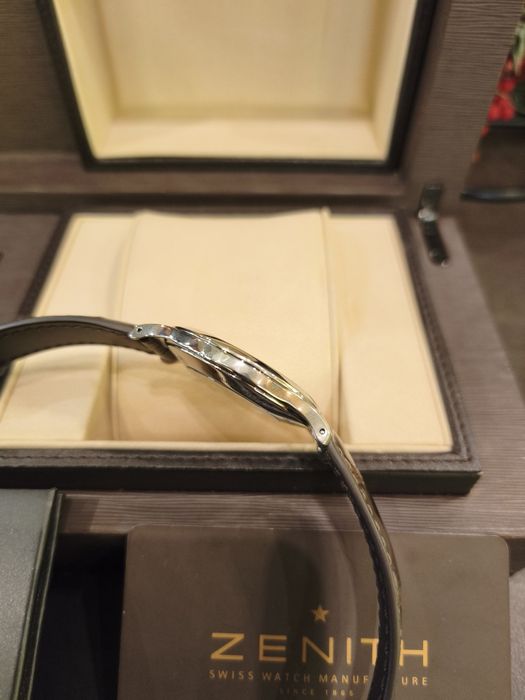 Часы Zenith Class Elite