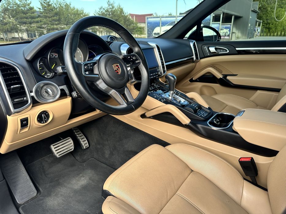 Porsche Cayenne e-hybrid 2017