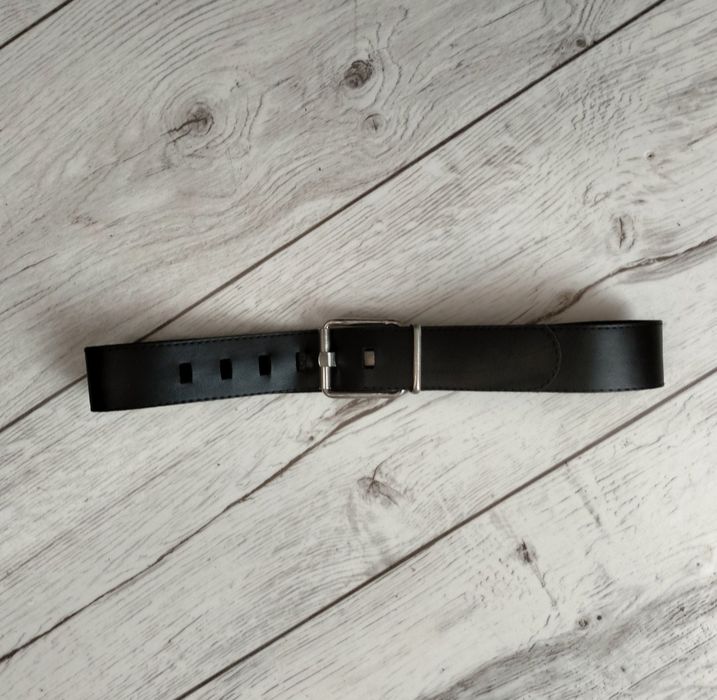 Czarny pasek damski 88 cm