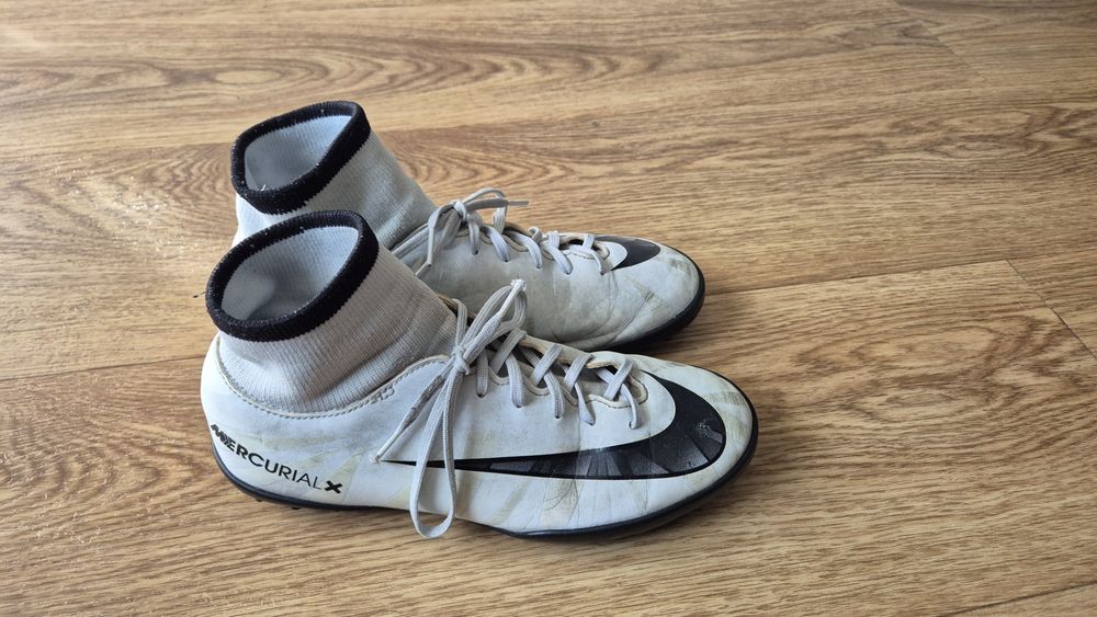 Buty piłkarskie Nike CR7 Mercurial