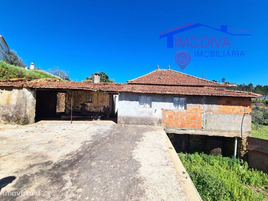 Casa de campo T3, com quintal em Pedrogão Grande