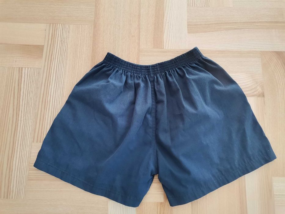 Spodenki sportowe chłopięce.